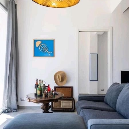 Villa'S Apartment On The Beach, Swimming Pool A/C باليرمو المظهر الخارجي الصورة