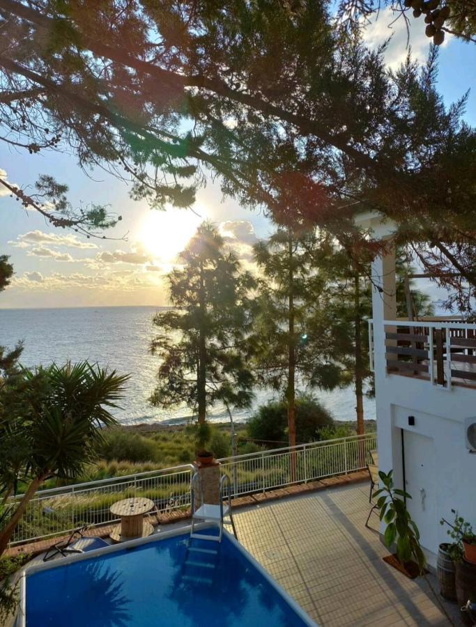 Villa'S Apartment On The Beach, Swimming Pool A/C باليرمو المظهر الخارجي الصورة
