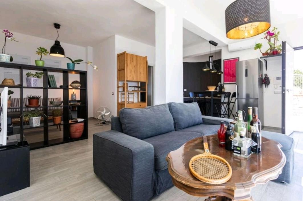 Villa'S Apartment On The Beach, Swimming Pool A/C باليرمو المظهر الخارجي الصورة