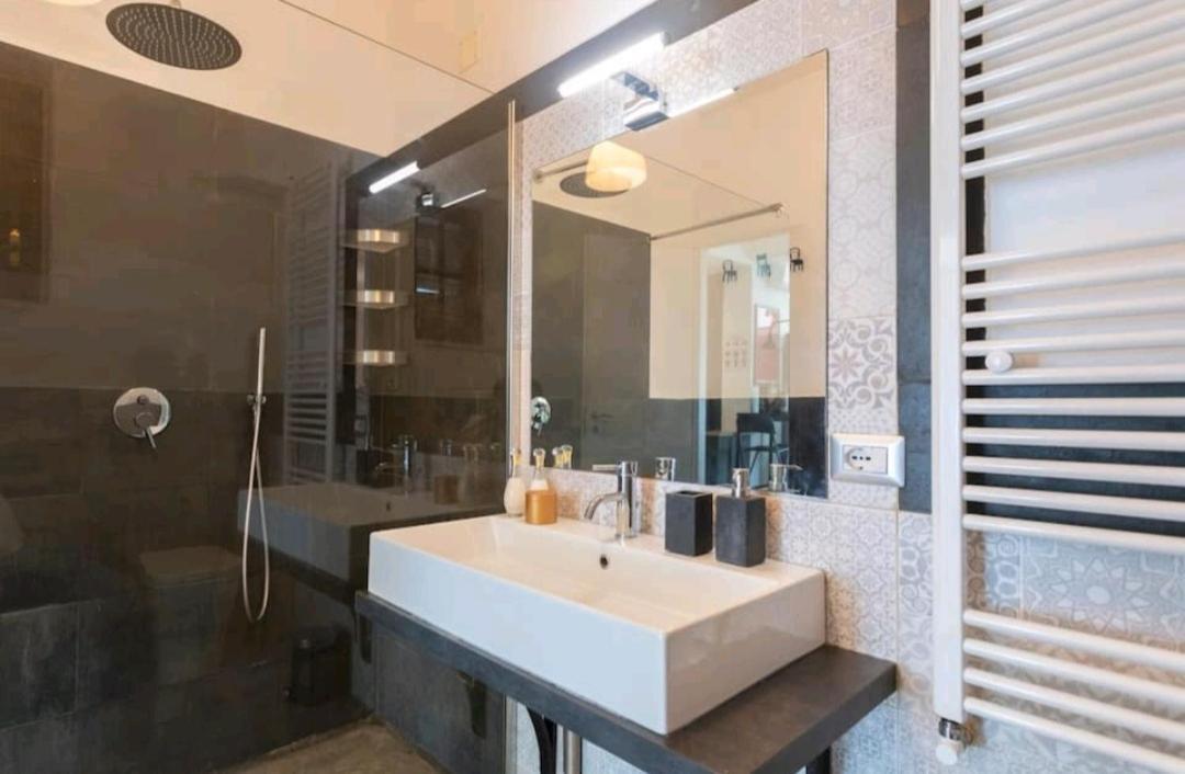 Villa'S Apartment On The Beach, Swimming Pool A/C باليرمو المظهر الخارجي الصورة